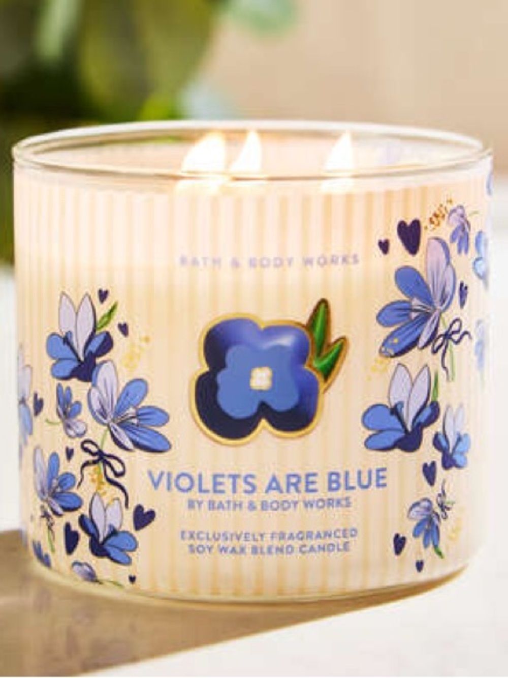 Bath & Body Works Violets Are Blue 3-Wick Candle - Blue & Cream